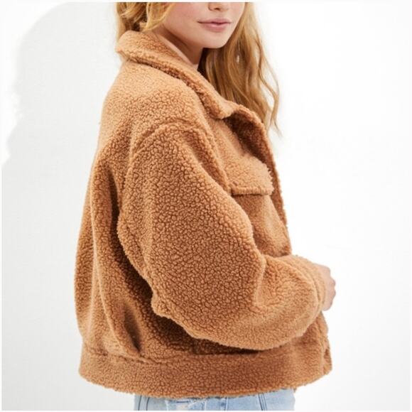 American Eagle Cropped Sherpa Jacket - Picture 2 of 7
